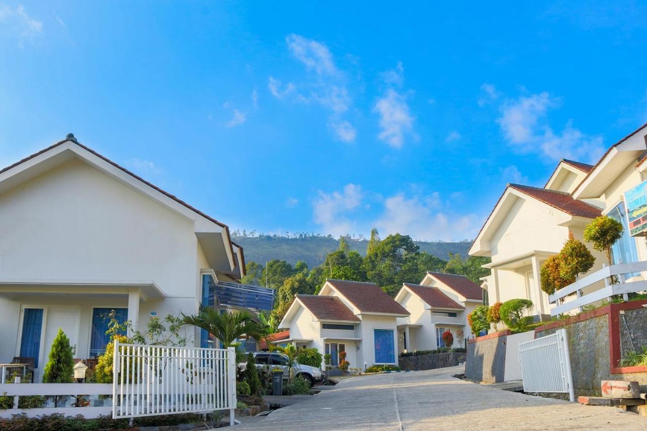 Villa Rumah Бромо Экстерьер фото